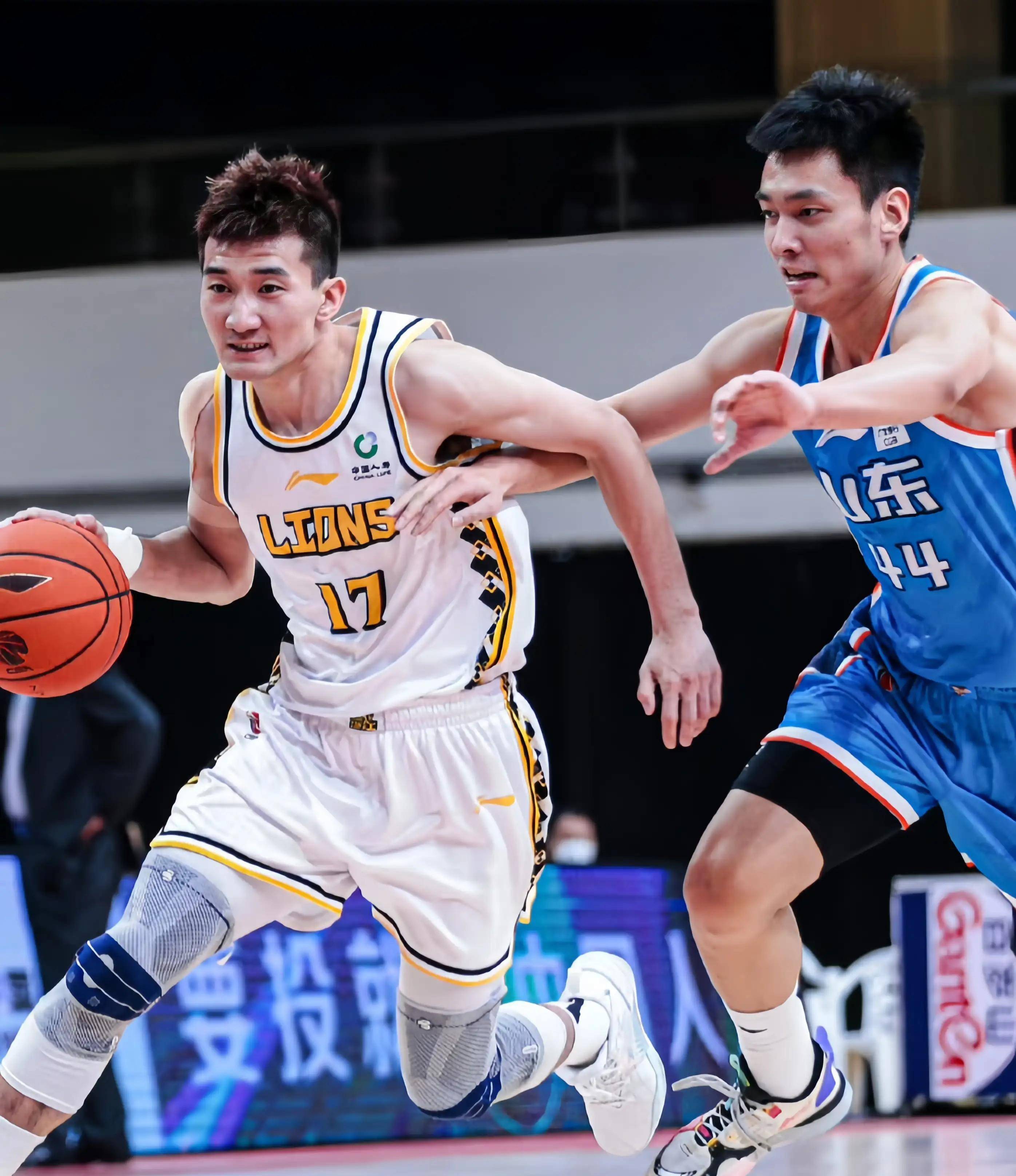 在足球发展 在足球发展