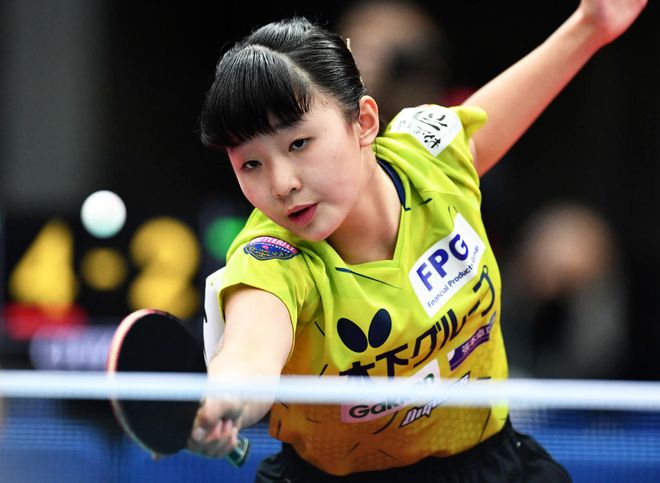 司职中场 司职中场