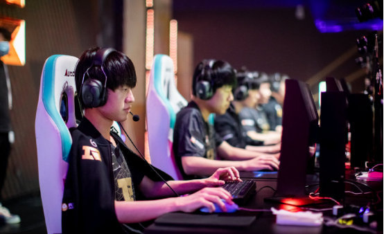 一直以来 一直以来